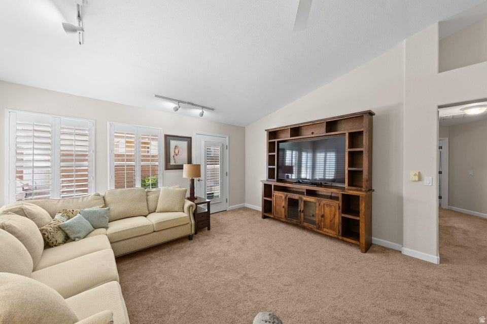 4372 S LAZY RIVER DR St George, UT 84790