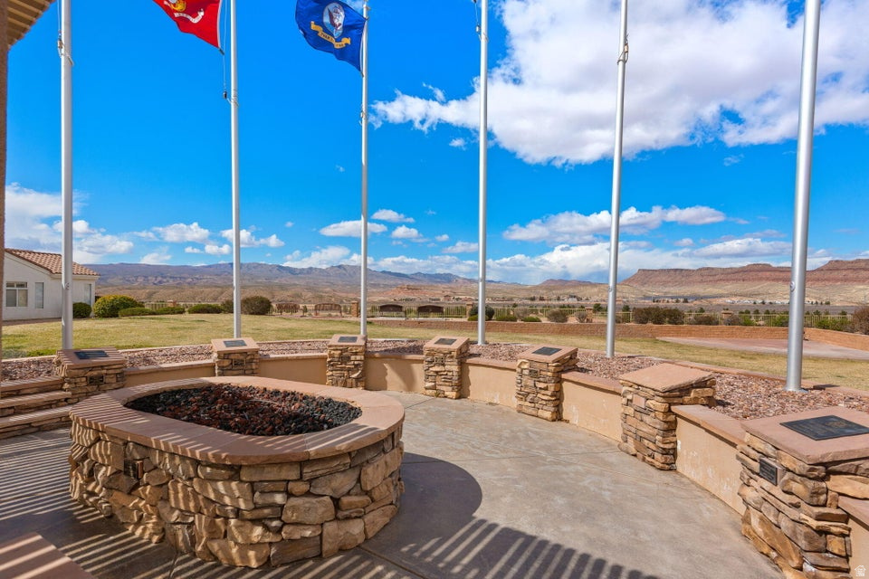 4372 S LAZY RIVER DR St George, UT 84790