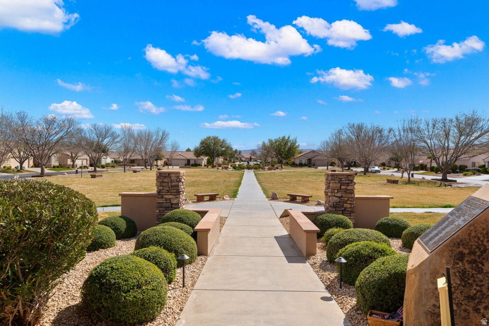 4372 S LAZY RIVER DR St George, UT 84790