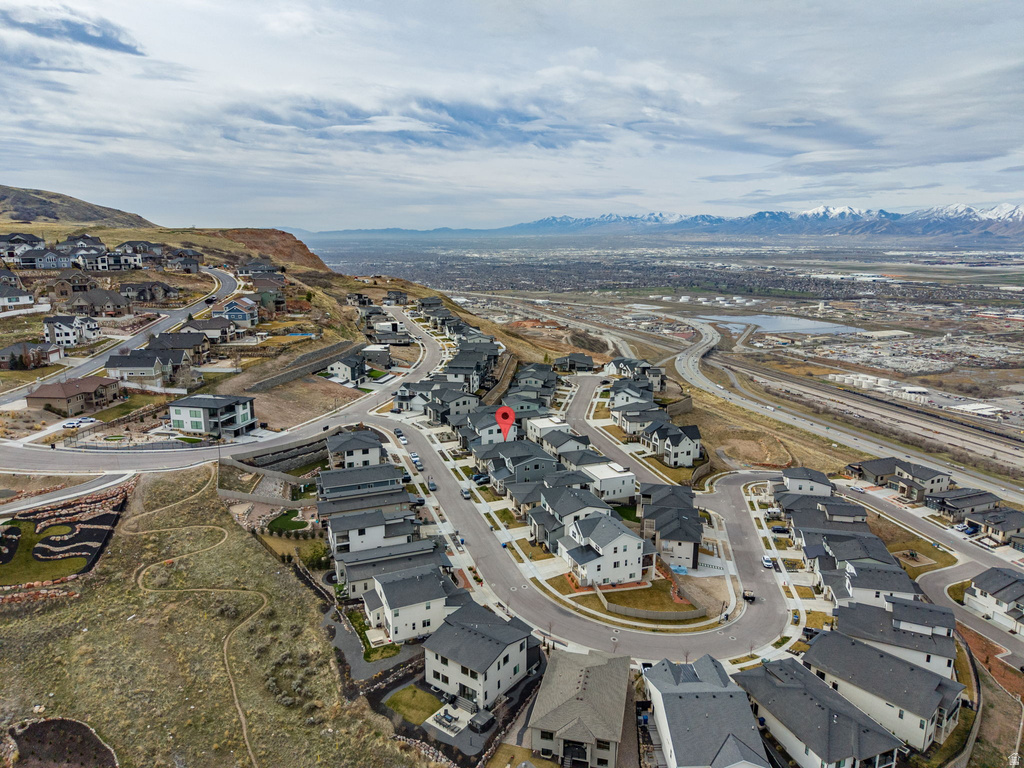 794 S MILLER AVE North Salt Lake, UT 84054