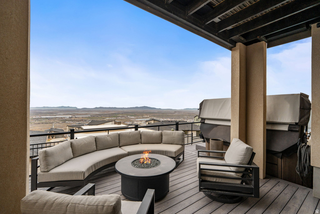 794 S MILLER AVE North Salt Lake, UT 84054