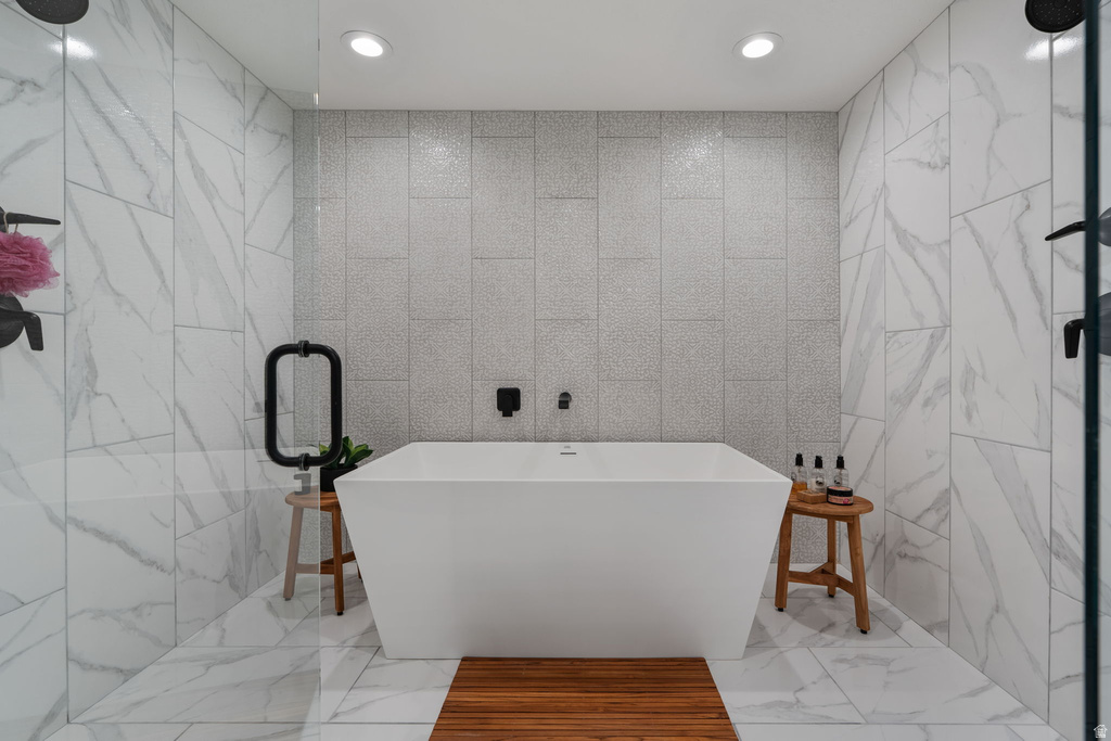 794 S MILLER AVE North Salt Lake, UT 84054