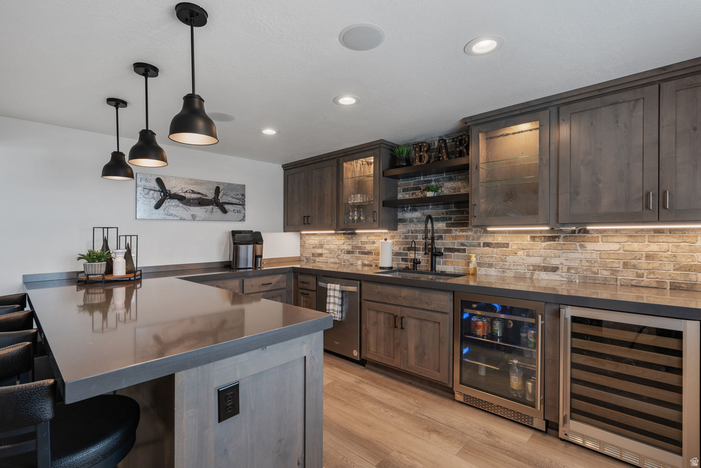 794 S MILLER AVE North Salt Lake, UT 84054