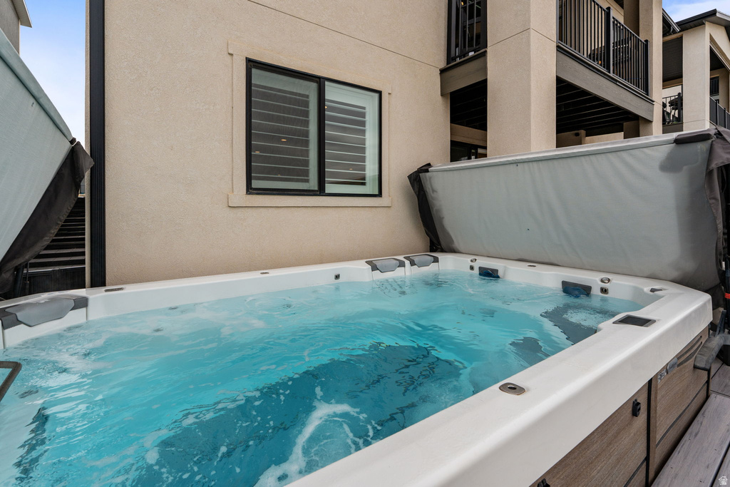 794 S MILLER AVE North Salt Lake, UT 84054