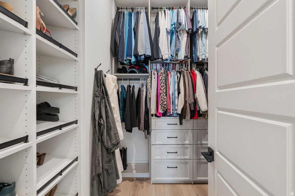 794 S MILLER AVE North Salt Lake, UT 84054