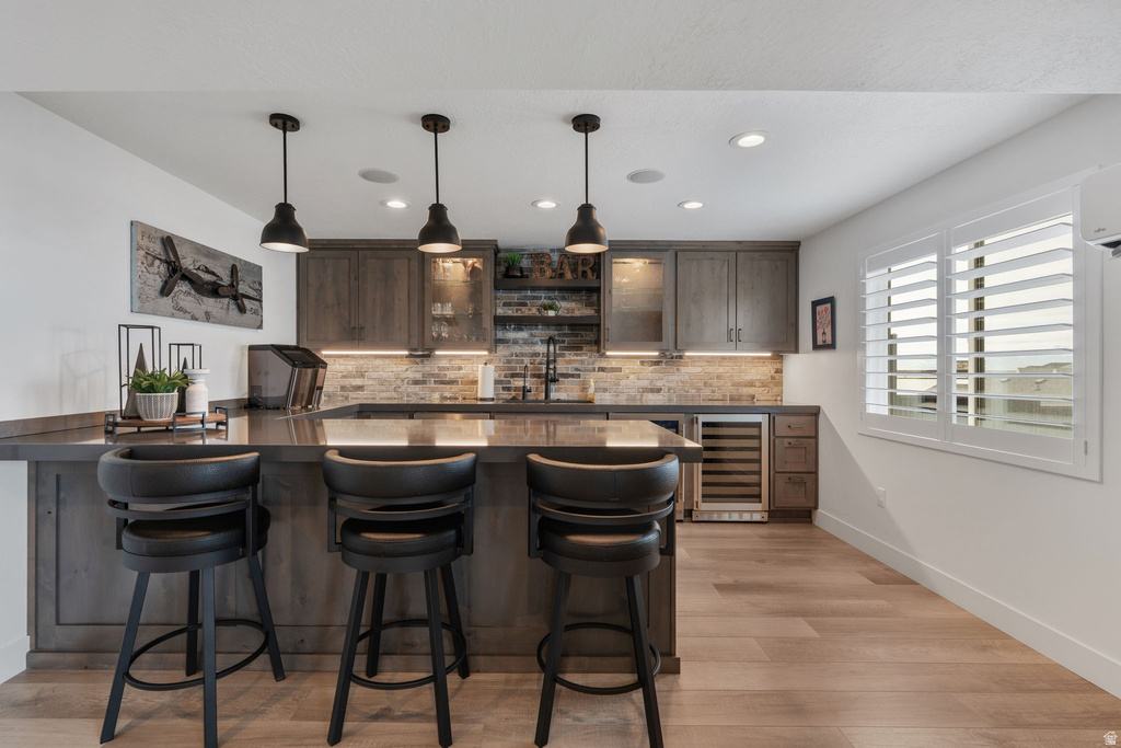 794 S MILLER AVE North Salt Lake, UT 84054