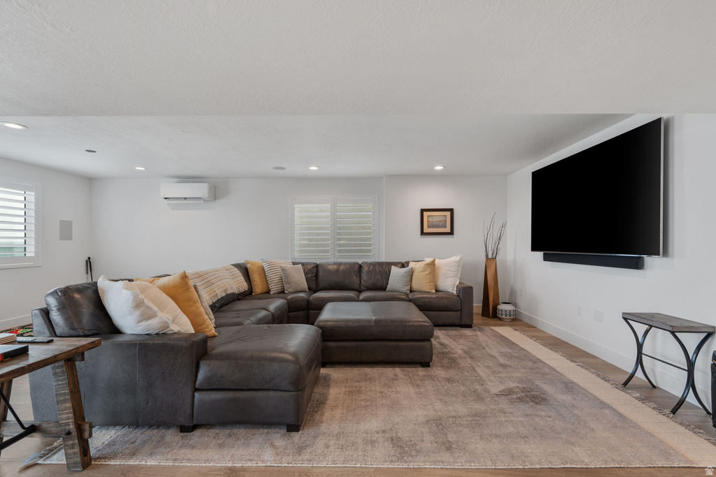 794 S MILLER AVE North Salt Lake, UT 84054