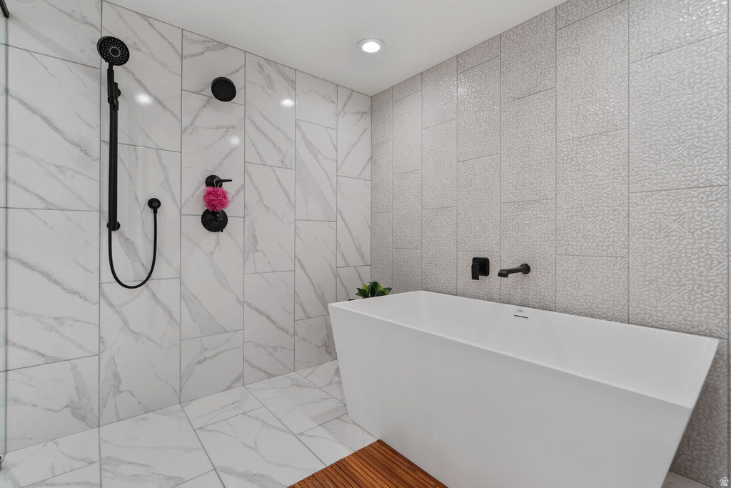 794 S MILLER AVE North Salt Lake, UT 84054