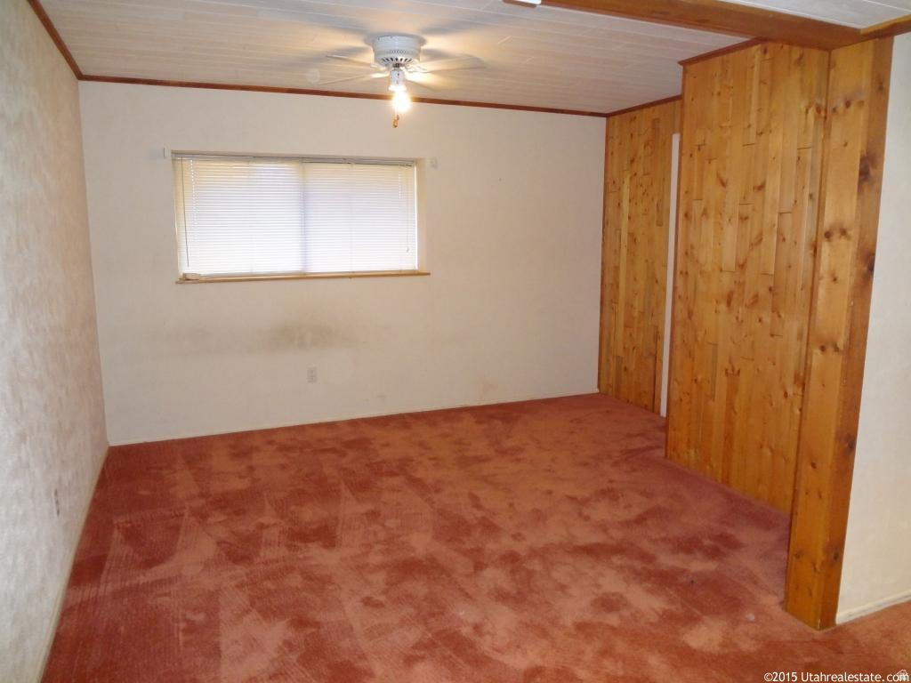 1456 W 570 N Clinton, UT 84015