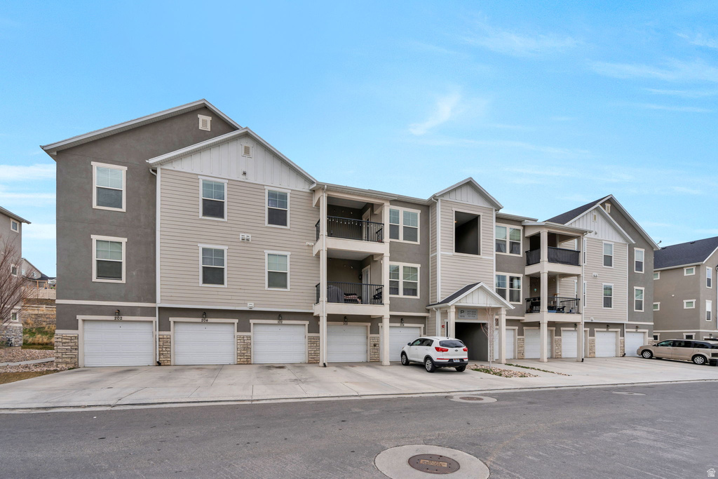 1816 W EAGLEWOOD DR #101 Saratoga Springs, UT 84045