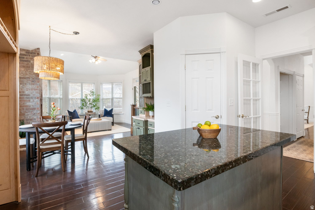 1839 RIVER BOTTOM RD Springville, UT 84663