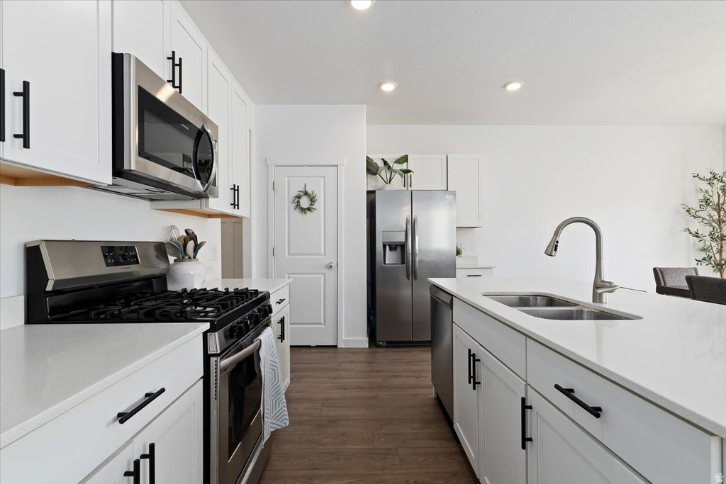 3785 W COLD POND AVE Lehi, UT 84043