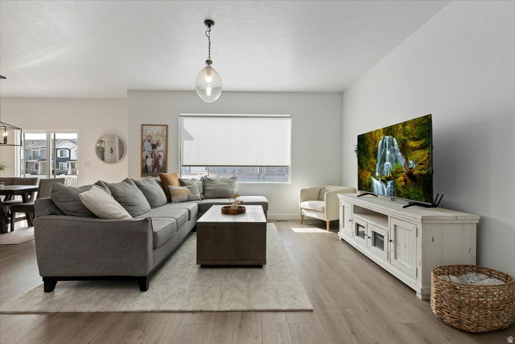 3785 W COLD POND AVE Lehi, UT 84043