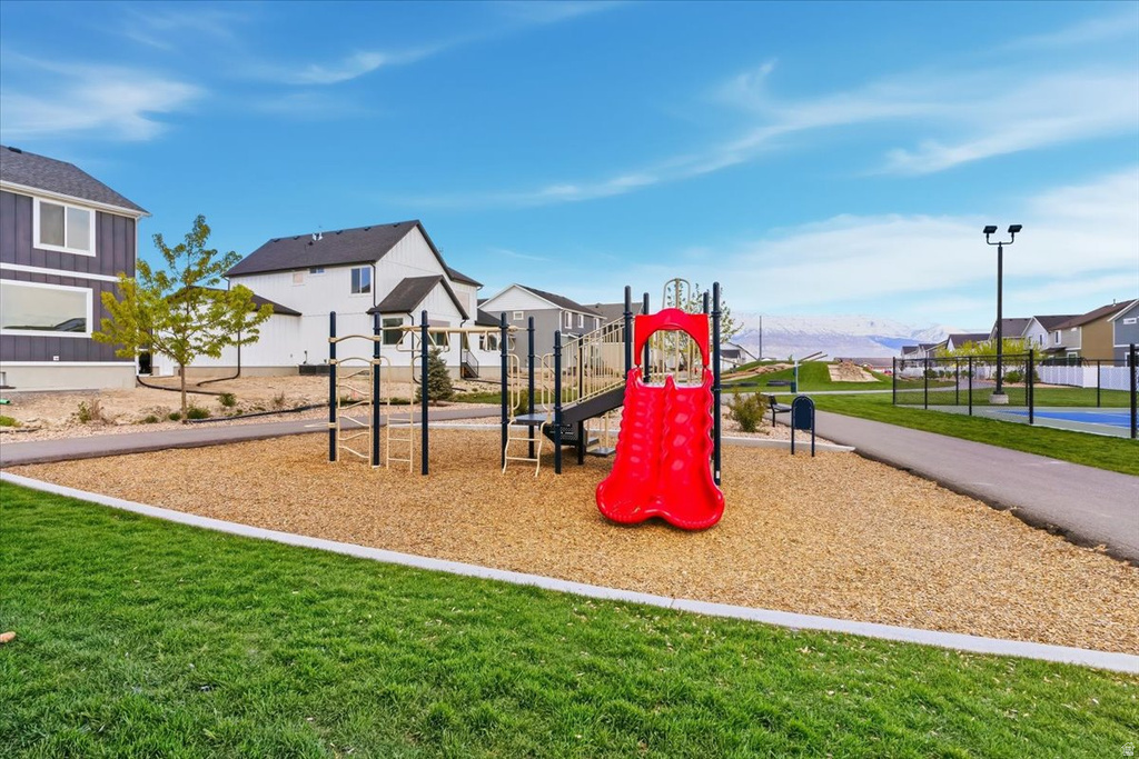 3785 W COLD POND AVE Lehi, UT 84043
