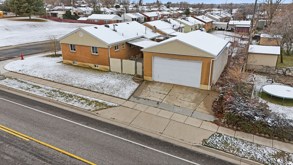310 W 4675 S Washington Terrace, UT 84405