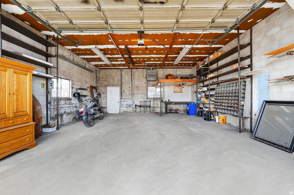 310 W 4675 S Washington Terrace, UT 84405