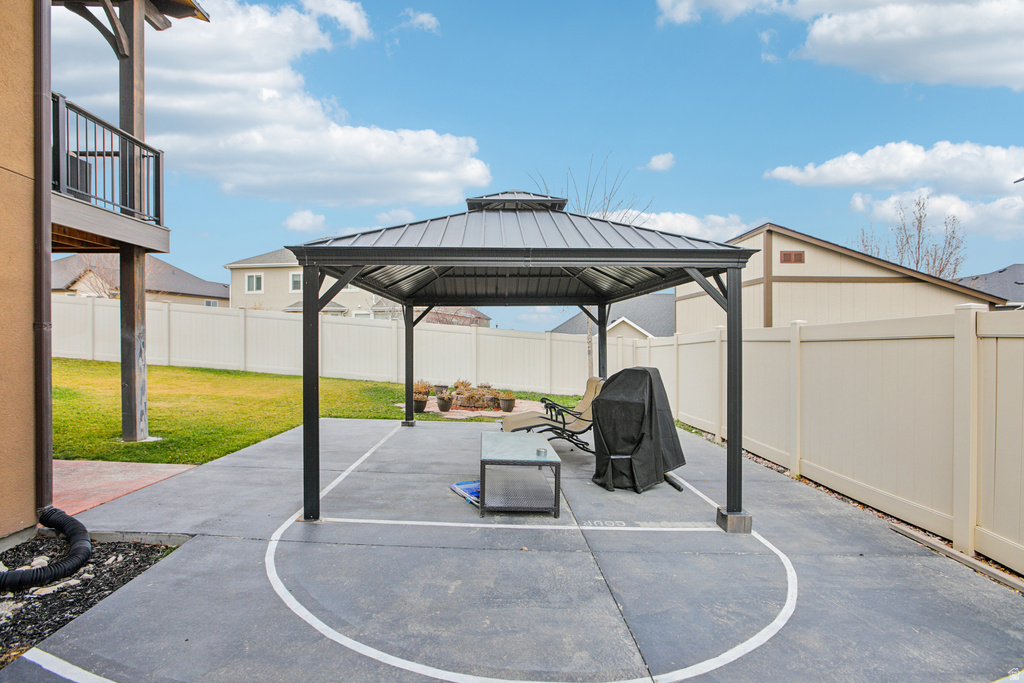 304 W STILLWATER DR Saratoga Springs, UT 84045