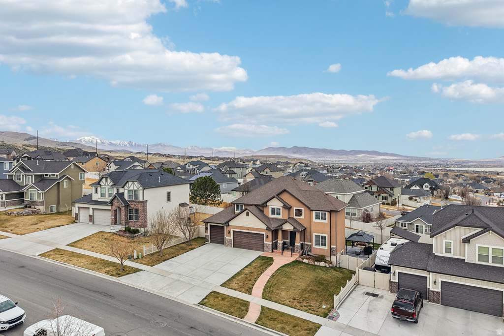 304 W STILLWATER DR Saratoga Springs, UT 84045