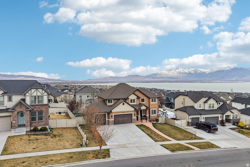 304 W STILLWATER DR Saratoga Springs, UT 84045