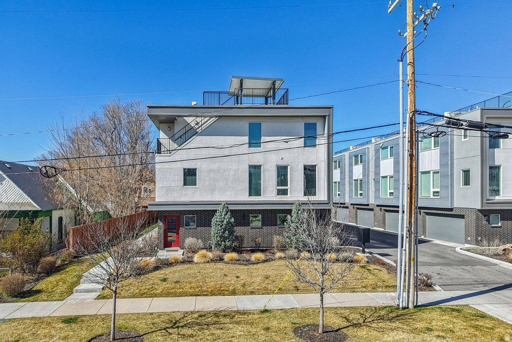 736 S 300 E #1A Salt Lake City, UT 84111