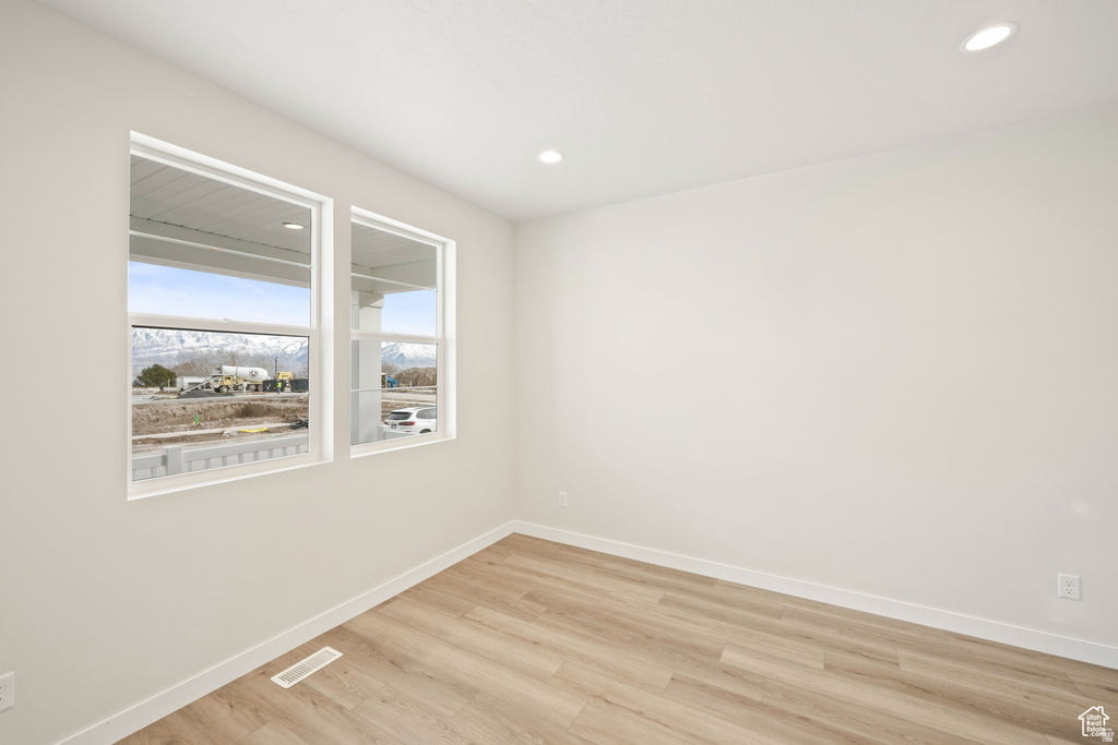 3193 S BLUE HERON DR #606 Saratoga Springs, UT 84045