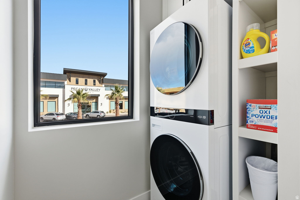 5252 W 2440 S Hurricane, UT 84737