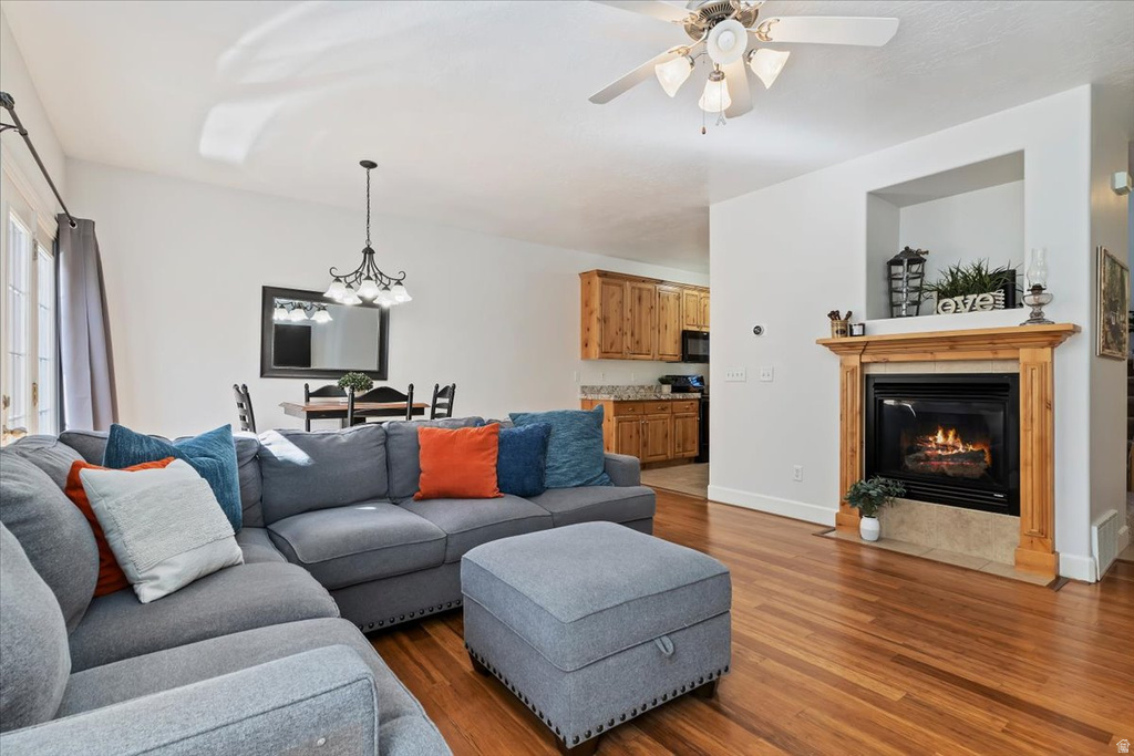 604 E NORMANDY LOOP LN Draper, UT 84020