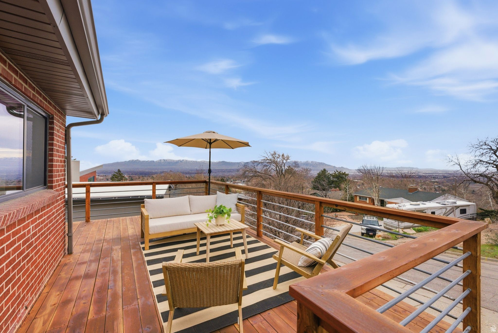 3061 S PLATEAU DR Salt Lake City, UT 84109