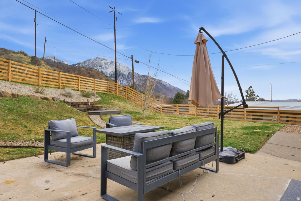 3061 S PLATEAU DR Salt Lake City, UT 84109