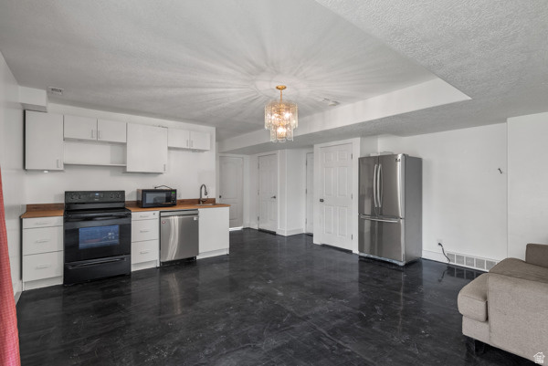 518 E 740 ST Tooele, UT 84074