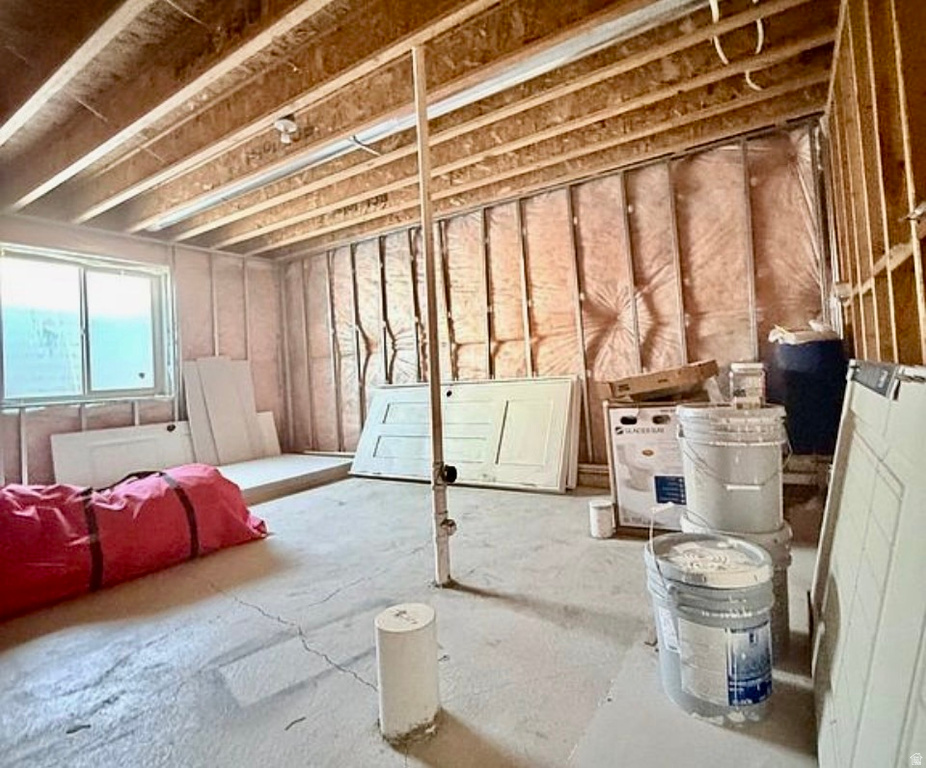 288 S 1130 E Hyrum, UT 84319