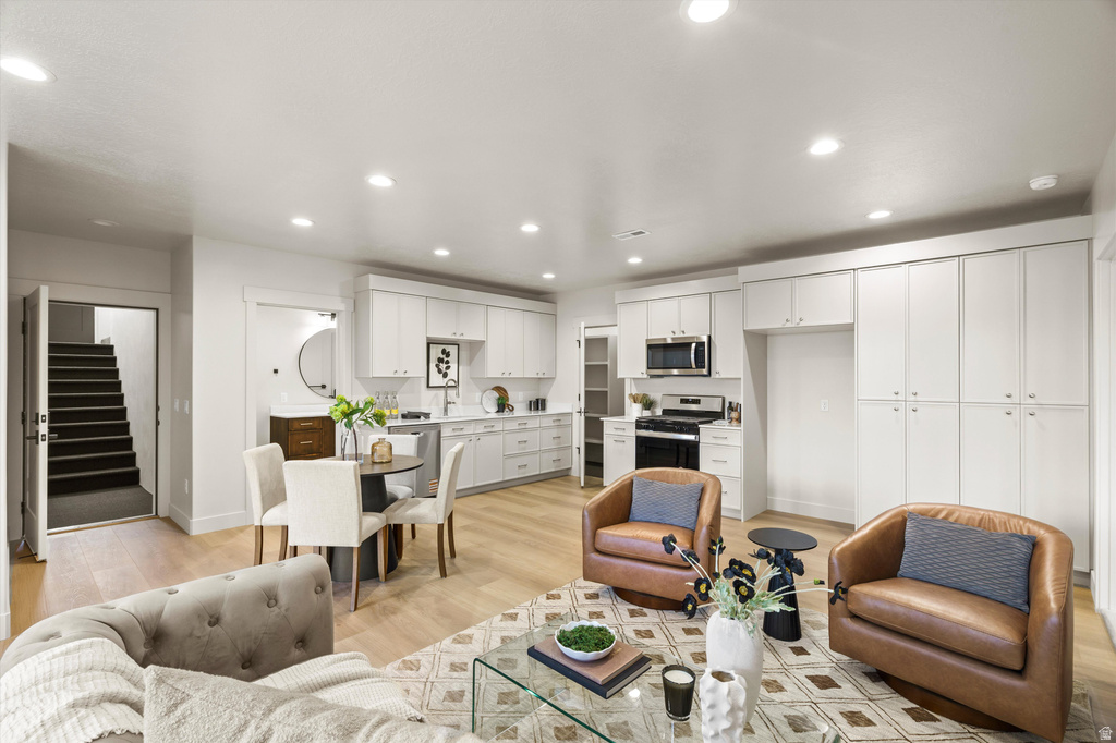 2671 N 1350 E North Ogden, UT 84414