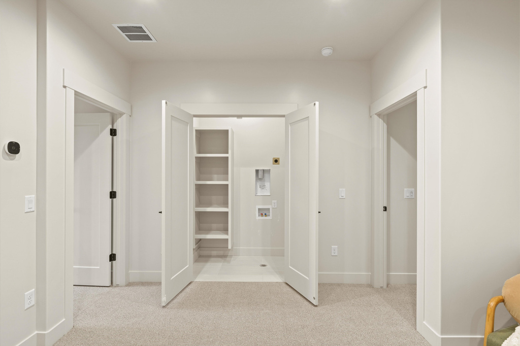 2671 N 1350 E North Ogden, UT 84414