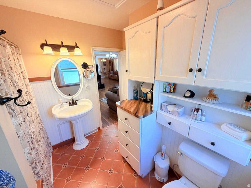 228 E UTAH AVE Payson, UT 84651