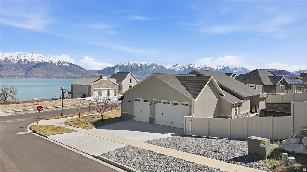 3761 S SPINNAKER BAY DR Saratoga Springs, UT 84045