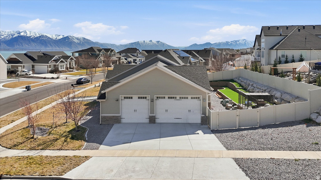 3761 S SPINNAKER BAY DR Saratoga Springs, UT 84045