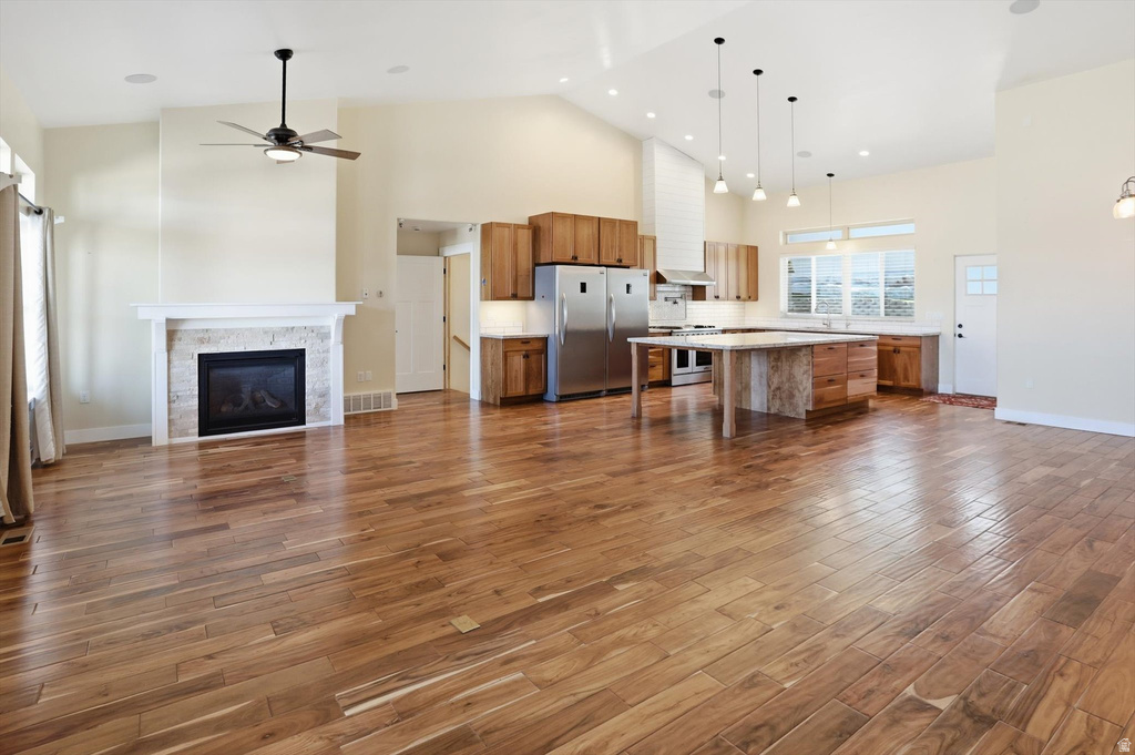 3761 S SPINNAKER BAY DR Saratoga Springs, UT 84045