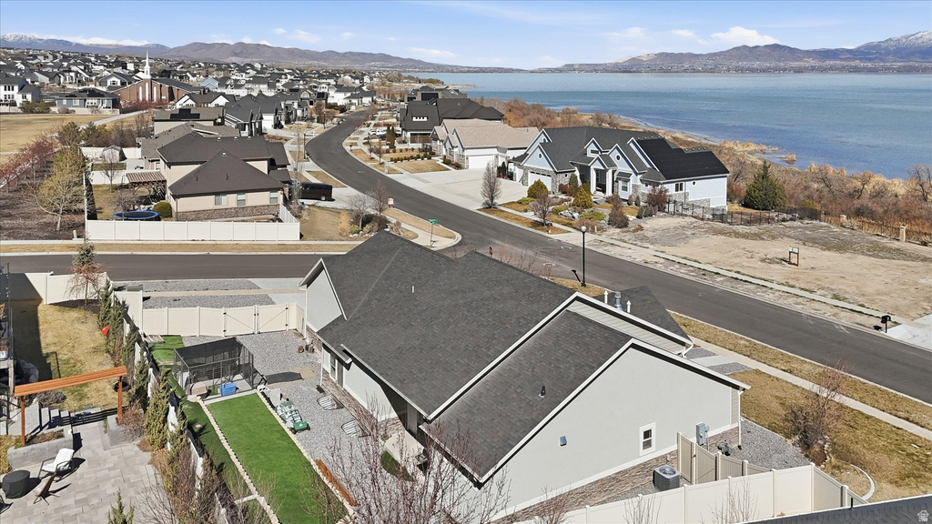 3761 S SPINNAKER BAY DR Saratoga Springs, UT 84045