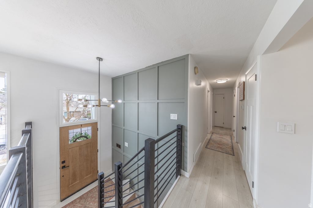 5492 S 825 E South Ogden, UT 84405