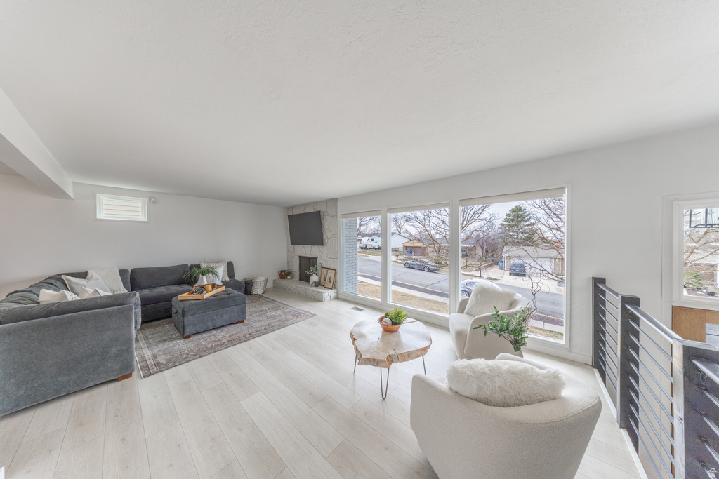 5492 S 825 E South Ogden, UT 84405