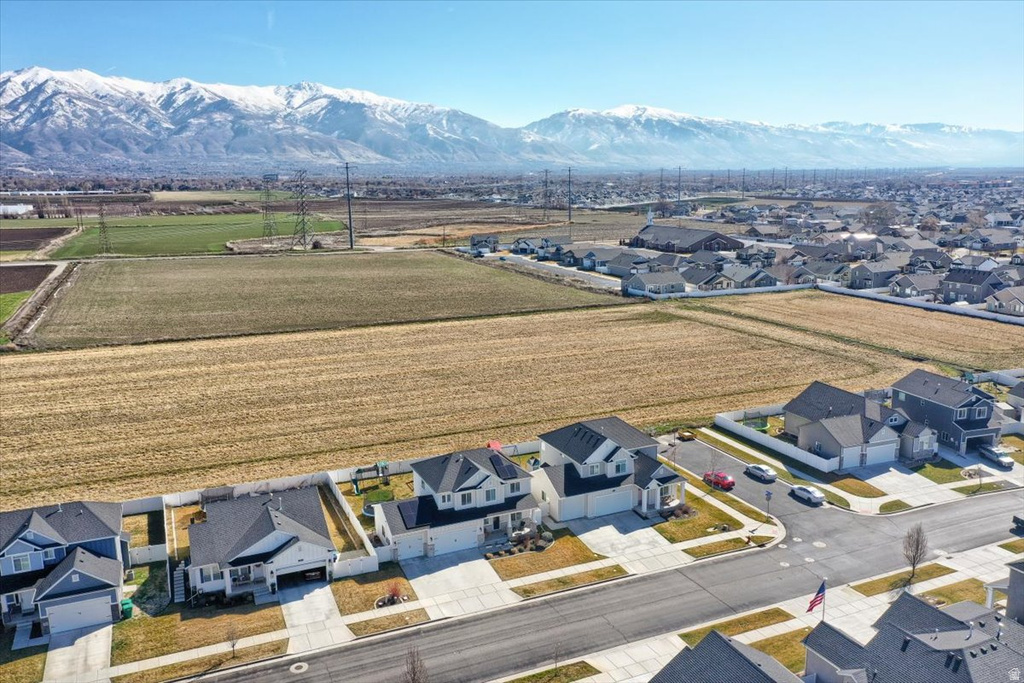 263 S SUNBURST DR Layton, UT 84041