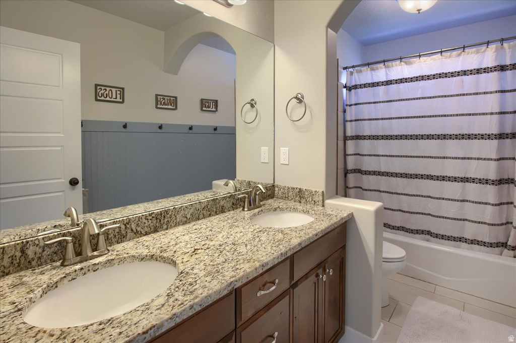 263 S SUNBURST DR Layton, UT 84041