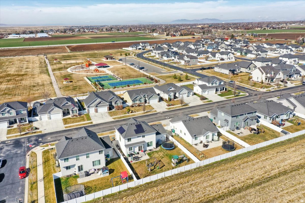 263 S SUNBURST DR Layton, UT 84041