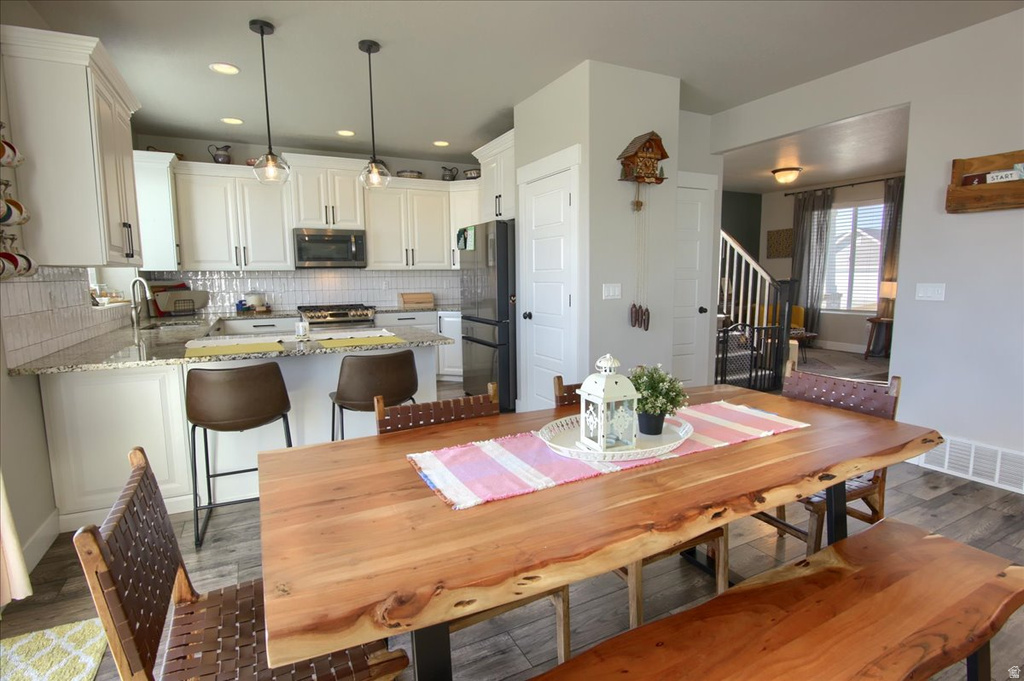 263 S SUNBURST DR Layton, UT 84041