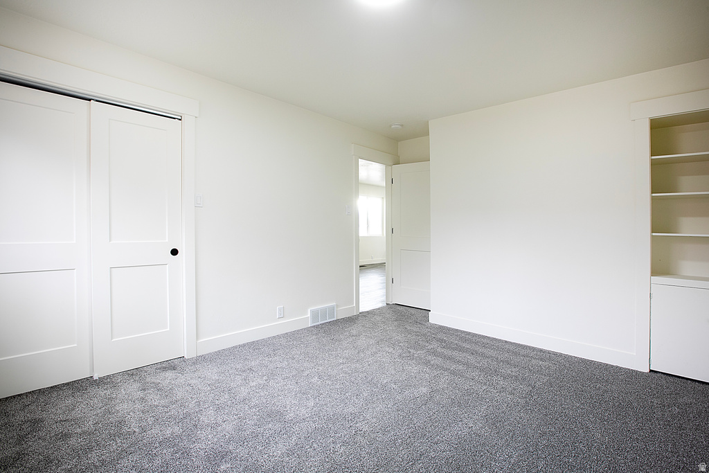 36 W MARQUETTE DR Midvale, UT 84047