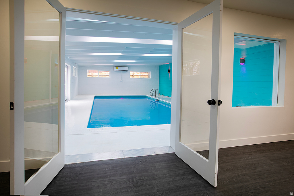 36 W MARQUETTE DR Midvale, UT 84047