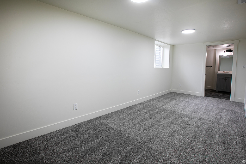 36 W MARQUETTE DR Midvale, UT 84047