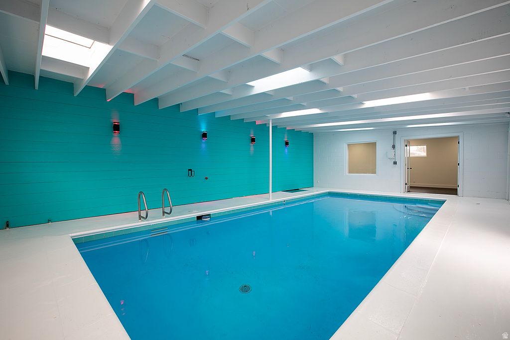 36 W MARQUETTE DR Midvale, UT 84047