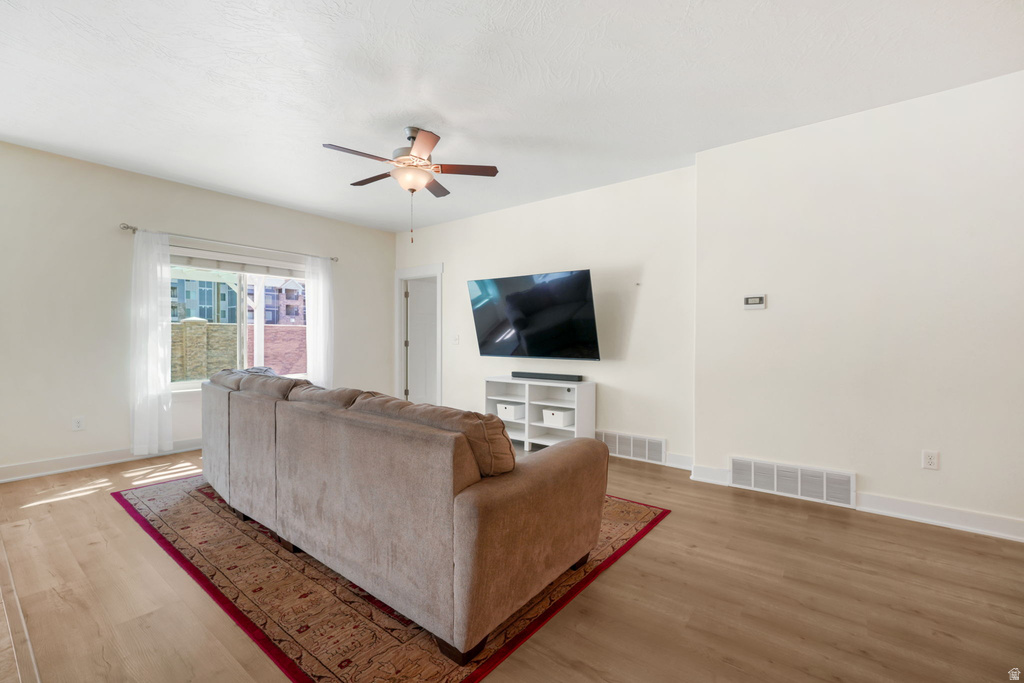 56 N RUE DE MATTH Vineyard, UT 84059