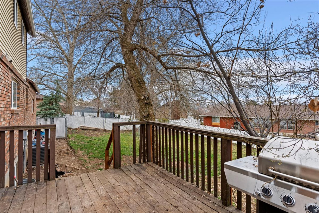 2569 N 2900 E Layton, UT 84040